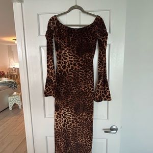 Each leopard velvet maxi dress medium NWOT